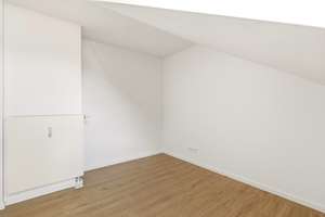 2-Zimmer-Dachgeschosswohnung mit Südwestbalkon und offenem Wohnkonzept in Gilching – Die vollständige Adresse der Immobilie erhältst du vom Anbieter., 82205 Gilching – Vorschaubild 15