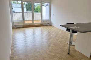 Kompakt und gut angebunden: 1-Zimmer-Wohnung mit Balkon in Schwabing – 80802 Münchner Freiheit, München – Vorschaubild 4