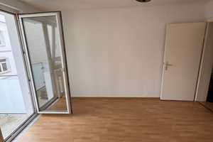 Wohnen im lichtdurchfluteten 2. Obergeschoss mit kleinem hellen Balkon in Hannover-Kleefeld – Tieckstraße 26, 30625 Hannover – Vorschaubild 2