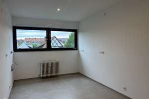 Kernsanierte 3-Zimmerwohnung mit großem Balkon, Blick ins Grüne und Stellplatz – Die vollständige Adresse der Immobilie erhältst du vom Anbieter., 76135 Beiertheim-Bulach, Karlsruhe – Vorschaubild 2