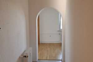 Ansprechende 2 Zimmer Wohnung mit Dachterasse – Karl-Theodor-Straße 38, 42119 Wuppertal – Vorschaubild 2