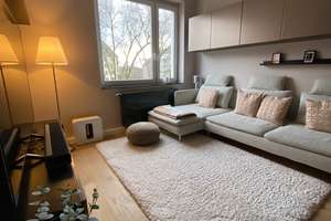 Exklusive 3-Zimmer-Wohnung mit Balkon und EBK in Düsseldorf