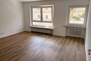 Rüttenscheider Stern! Sonnige 3 Zimmer Wohnung mit Balkon und Loggia - frisch renoviert - – Die vollständige Adresse der Immobilie erhältst du vom Anbieter., 45130 Rüttenscheid, Essen – Vorschaubild 2