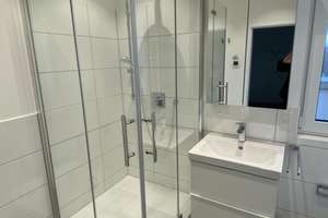 Super schöne 3-ZW,  Penthouse mit Skylineblick, moderne  Einbauküche, umlaufender Balkon – 65936 Sossenheim, Frankfurt am Main – Vorschaubild 9