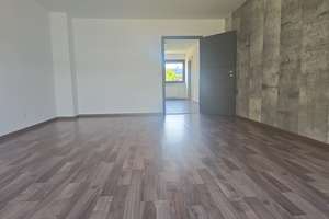 Großzügige 4-Zimmer-Wohnung mit Loggia, TG-Stellplatz, Wallbox und Keller – Die vollständige Adresse der Immobilie erhältst du vom Anbieter., 90429 Muggenhof, Nürnberg – Vorschaubild 3
