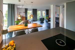 Freihstehendes Architektenhaus mit großem Garten – Gerlachweg 14B, 80999 Untermenzing, München – Vorschaubild 9