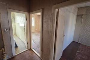 2-Zimmer-Etagenwohnung mit Potenzial zur individuellen Gestaltung in Berlin (Wilmersdorf) – Die vollständige Adresse der Immobilie erhältst du vom Anbieter., 10715 Wilmersdorf, Berlin – Vorschaubild 4