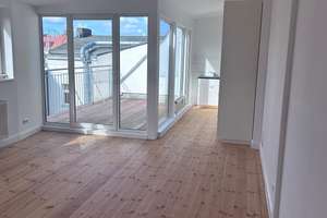 Schöne 3 Zimmer DG Wohnung in Spandau mit Terrasse – Die vollständige Adresse der Immobilie erhältst du vom Anbieter., 13581 Wilhelmstadt, Berlin – Vorschaubild 3
