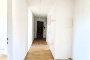 IMMOBILIEN SCHNEIDER - Englschalking -renovierte schöne 2 Zimmer Wohnung mit Süd-Balkon – 81929 Englschalking, München – Vorschaubild 3