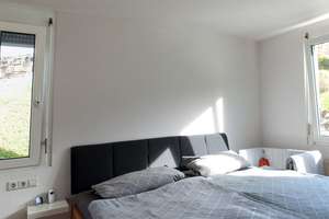 3,5 Zimmerwohnung mit Blick in die Weinberge - stadtnah und doch im Grünen - – Die vollständige Adresse der Immobilie erhältst du vom Anbieter., 70329 Obertürkheim (Ortsteil), Stuttgart – Vorschaubild 13