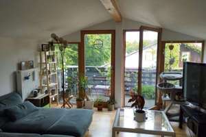 Gepflegte Dachgeschosswohnung mit ruhigen Balkon – 82538 Geretsried – Vorschaubild 2