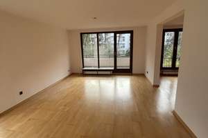 Exklusive 3-Zimmer-Wohnung mit EBK, Gäste-WC mit Dusche und Stellplatz nahe Dus Zoopark, ruhige lage – Marie-Juchacz-Straße 9, 40470 Mörsenbroich, Düsseldorf – Vorschaubild 2