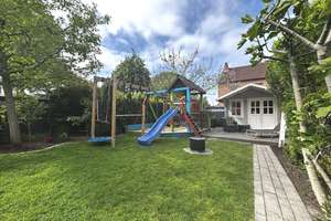 Reihenendhaus mit einzigartigem Garten und lichtdurchflutetem Wintergarten – Die vollständige Adresse der Immobilie erhältst du vom Anbieter., 45883 Heßler, Gelsenkirchen – Vorschaubild 4