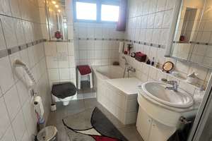 " Was für eine Fernsicht " Schickes Reihenmittelhaus in Solingen- Ginsterweg – Die vollständige Adresse der Immobilie erhältst du vom Anbieter., 42651 Solingen-Mitte, Solingen – Vorschaubild 17