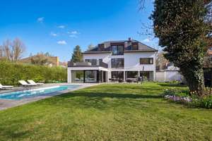 Moderne Architektenvilla mit exklusivem Interior-Konzept, Lift, Spa-Lounge, Home-Gym und Outdoorpool – Die vollständige Adresse der Immobilie erhältst du vom Anbieter., 81545 Giesing, München – Vorschaubild 22