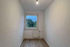Hier wird jeder zum Sternekoch! - gemütliche 3 Zimmer mit Balkon & EBK – Wolgograder Allee 72, 9123 Hutholz, Chemnitz – Vorschaubild 9