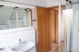 Familienhaus mit viel Platz und Räumen z.B. für Wohnen und Arbeiten – Die vollständige Adresse der Immobilie erhältst du vom Anbieter., 51149 Finkenberg, Köln – Vorschaubild 37