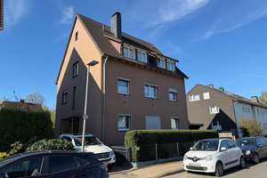 Dreifamilienhaus im beliebten Bielefelder Osten – Die vollständige Adresse der Immobilie erhältst du vom Anbieter., 33607 Mitte, Bielefeld – Vorschaubild 2