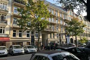 4-Zimmer Altbaujuwel im Erstbezug nach Sanierung in toller Lage am Eppendorfer Baum – Die vollständige Adresse der Immobilie erhältst du vom Anbieter., 20251 Hoheluft-Ost, Hamburg – Vorschaubild 9