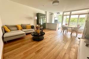 Zentrale & kernsanierte 3-Zimmer-Wohnung mit Loggia und Blick ins Grüne (befristet) – Kleiststr 38A, 10787 Schöneberg, Berlin – Vorschaubild 9