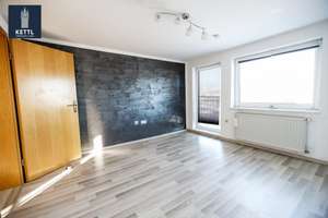 Gepflegtes Reihenmittelhaus in ruhiger Lage in Straubing – Siedlungsweg 1 A, 94315 Kernstadt, Straubing – Vorschaubild 1