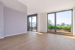 FAMILIEN-PENTHOUSE - 4,5 ZIMMER - MIT WEITBLICK, SIEMATIC EINBAUKÜCHE UND EXKLUSIVER AUSSTATTUNG – Stallschreiberstrasse 19, 10117 Mitte (Ortsteil), Berlin – Vorschaubild 2