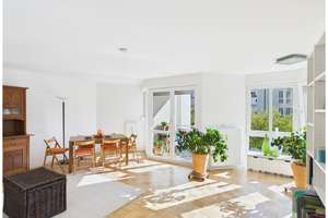 CHARMANTE 3-ZIMMER-WOHNUNG
IM SCHÖNEN MÜNCHEN-DENNING – Die vollständige Adresse der Immobilie erhältst du vom Anbieter., 81929 Englschalking, München – Vorschaubild 2