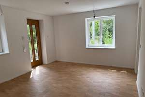 Kernsanierte 2-Zimmer-Wohnung mit Terasse in Stuttgart Ost – Wagenburgplatz 5, 70184 Gablenberg, Stuttgart – Vorschaubild 2