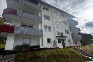 Gepflegte 3 Zimmer Wohnung im 2.OG mit EBK, Balkon in 78148 Gütenbach, WM: PAUSCHAL 710€ – Breiteneckweg 9, 78148 Gütenbach – Vorschaubild 5