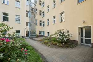 Exklusives Altbau-Juwel in Berlin-Steglitz: 2-Zimmer-Wohnung in grüner Toplage – Die vollständige Adresse der Immobilie erhältst du vom Anbieter., 12167 Steglitz, Berlin – Vorschaubild 9