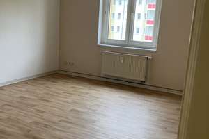 Erdgeschosswohnung in Jena-Nord mit  geräumiger Küche – Paul-Weber-Str. 10, 7743 Jena-Nord, Jena – Vorschaubild 3