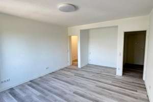 Lichtdurchflutete 1-Zimmerwohnung mit Balkon