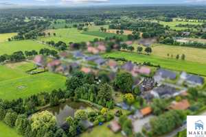 Ein Zuhause im Wandel – mit Platz für neue Ideen -Zwischen Stadt und Wiesen – in Wallinghausen

~~ – Aurich (Kreis) – Vorschaubild 24