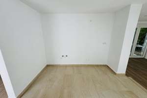 Modernes Wohnen im separaten Hinterhaus – Großzügige 4-Zimmer-Wohnung mit Terrasse – Gustav-Adolf-Straße 40, 9116 Altendorf, Chemnitz – Vorschaubild 4