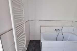 2-Zi-Wohnung Havelmarina: Hell, Balkon & am Wasser – Pembabogen 13, 13587 Hakenfelde, Berlin – Vorschaubild 15