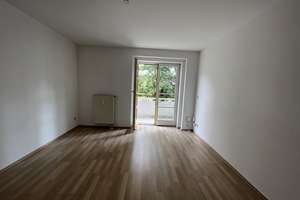 2-Zimmer-Wohnung mit Balkon und Wanne – Grenzgraben 49, 9126 Bernsdorf, Chemnitz – Vorschaubild 3