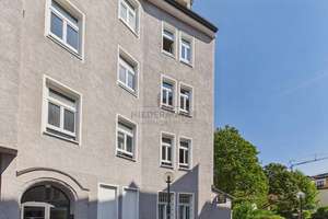 Altbau-Charme trifft Großzügigkeit: Sanierte 4-Zimmer-Wohnung am Rotkreuzplatz sucht neuen Mieter – Die vollständige Adresse der Immobilie erhältst du vom Anbieter., 80634 Dom Pedro, München – Vorschaubild 27