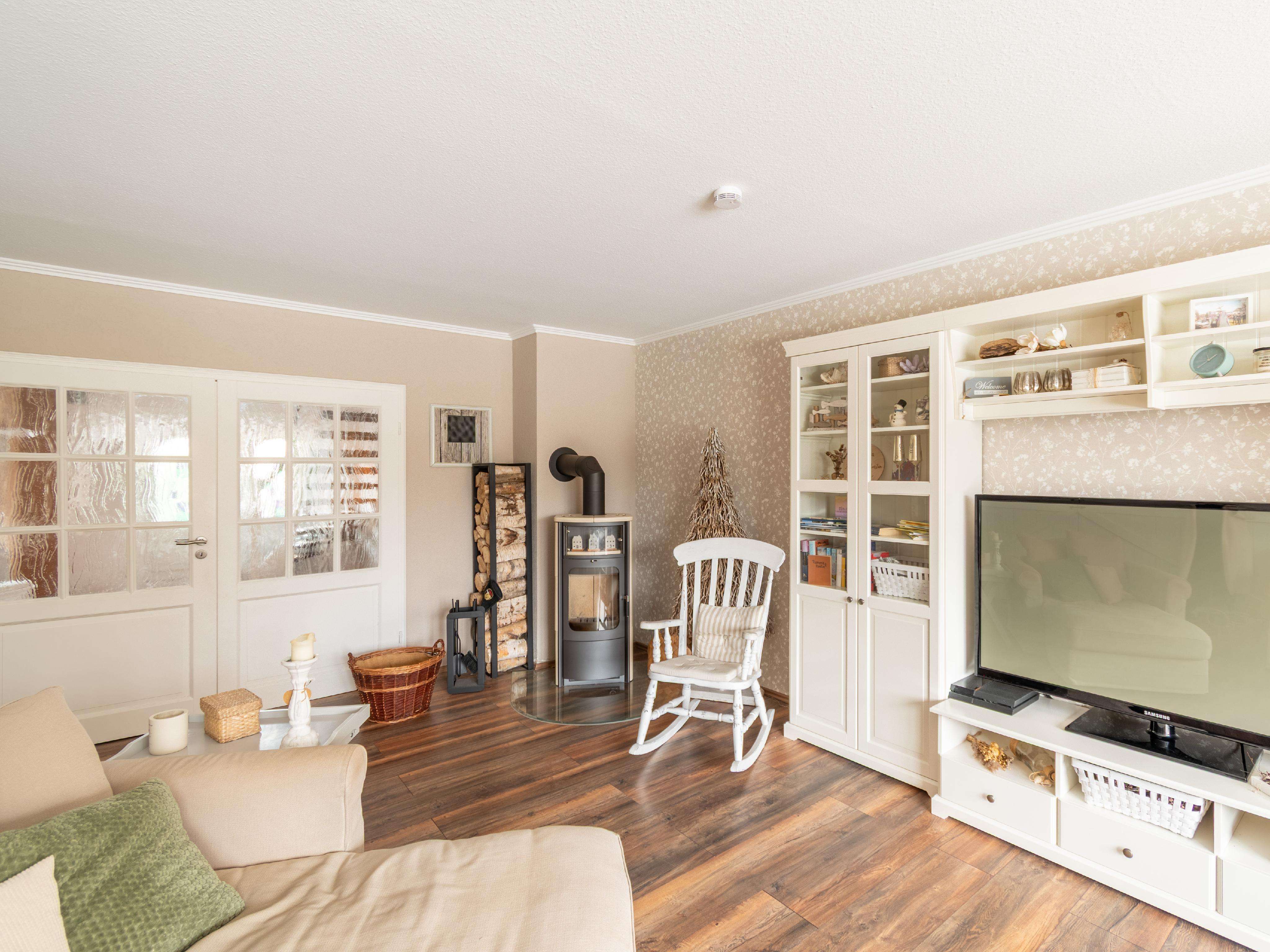 Immobilie in Stuvenborn - Exklusives Anwesen mit Einliegerwohnung, hauseigenem Irish Pub und zusätzlichem Baufenster - Bild 4