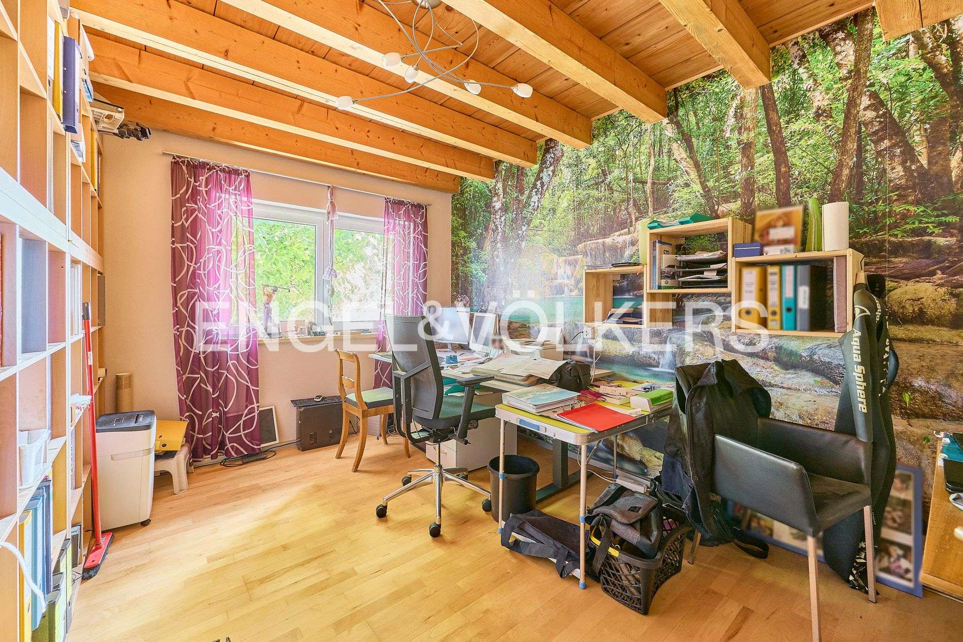 Immobilie in Römerberg - Stilvolles Wohnen in grüner Umgebung: 
Naturschwimmteich und nachhaltige Technik! - Bild 1