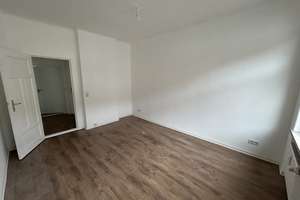 Frisch sanierte 2-Zimmer-Wohnung mit Balkon sucht neuen Mieter! – Otto-Richter-Straße 33a, 39116 Sudenburg, Magdeburg – Vorschaubild 3