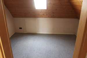 Geräumige, preiswerte 9-Raum-Doppelhaushälfte in Lüdenscheid – Märkischer Kreis – Vorschaubild 11