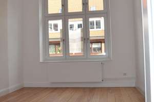 Helle geräumige Altbauwohnung in St. Georg – Die vollständige Adresse der Immobilie erhältst du vom Anbieter., 20099 St. Georg, Hamburg – Vorschaubild 3
