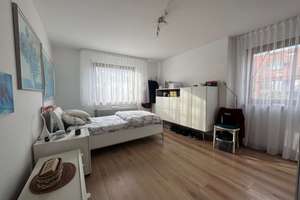 Wohnen in Bestlage, 2 Zimmerwohnung mit Terrasse und Gartennutzung + Hobbyraum und 2 Stellplätze – 68199 Neckarau, Mannheim – Vorschaubild 3