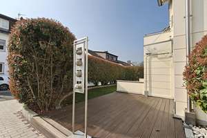 ** Vor den Toren Frankfurts - Exklusive Doppelhaushälfte mit neuer Luxus-EBK, Wall-Box & Garage! ** – Heinrich-Heine-Straße 12, 63303 Dreieich – Vorschaubild 2