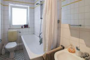 Preiswert: solides Appartement mit Stellplatz & Balkon am Grünzug – Die vollständige Adresse der Immobilie erhältst du vom Anbieter., 33605 Stieghorst, Bielefeld – Vorschaubild 5
