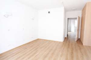 Wohnen oder Vermieten in zukünftig modernisiertem 1-Zimmer-Seniorenapartment – Die vollständige Adresse der Immobilie erhältst du vom Anbieter., 76133 Innenstadt-West, Karlsruhe – Vorschaubild 2