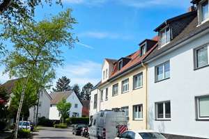Modernisiertes 3-Familienhaus in ruhiger Lage von Plittersdorf nur 150 m bis Rheinufer – Die vollständige Adresse der Immobilie erhältst du vom Anbieter., 53175 Bonn-Zentrum, Bonn – Vorschaubild 1