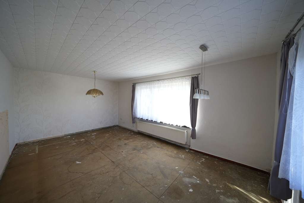 Immobilie in Altmittweida - +++ Einfamilienhaus mit sonnigem Garten und Garage +++ - Bild 3