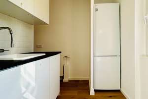 Lichtdurchflutete Wohnung mit außergewöhnlich großem Grundstücksanteil und parkähnlichem Blick – Storkower Straße 68, 10409 Prenzlauer Berg, Berlin – Vorschaubild 21