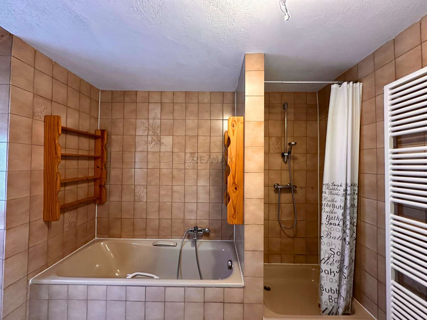 Immobilie in Rechberghausen - Einfamilienhaus mit 6,5 Zimmer und hochwertiger Nutzfläche!
Familienfreundlich und ausbaufähig! - Bild 3